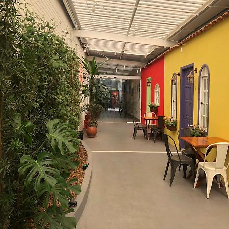 Anhembi Hostel Сан-Паулу Екстер'єр фото