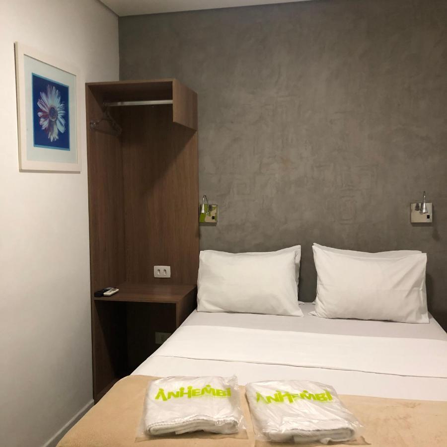 Anhembi Hostel Сан-Паулу Екстер'єр фото